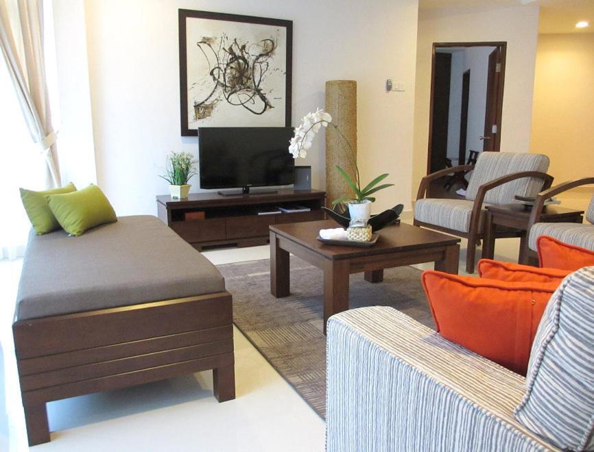 Samsuria Beach Resort & Residence Чератинг Екстериор снимка